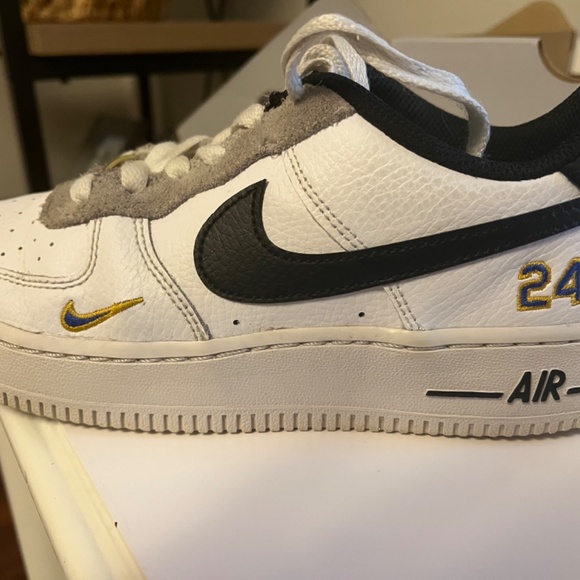 Ken Griffey Jr. x Air Force 1 Low GS 'Jr. & Sr.' - Picture 6 of 12